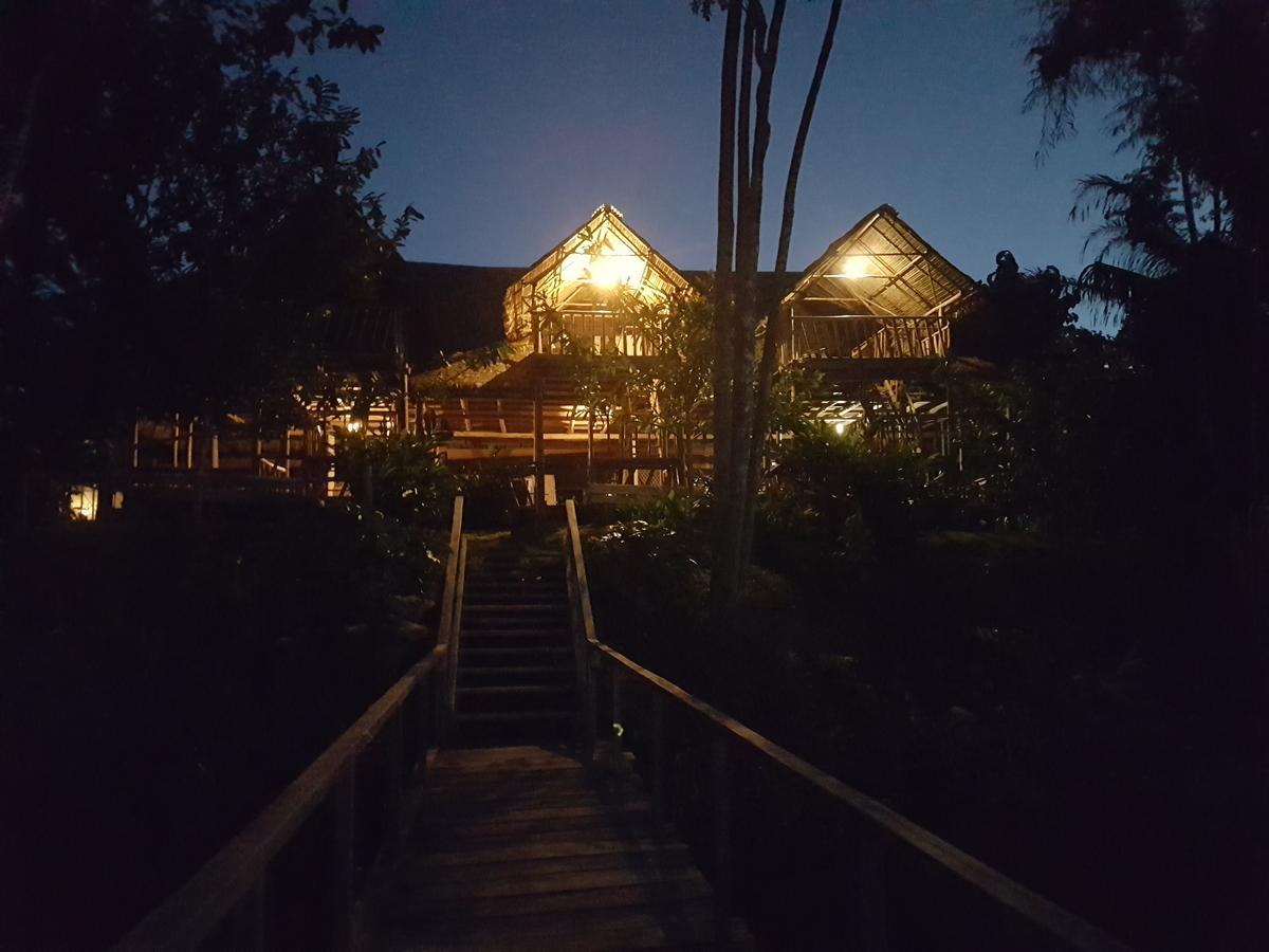 Tres Chimbadas Lake Lodge Tambopata Dış mekan fotoğraf
