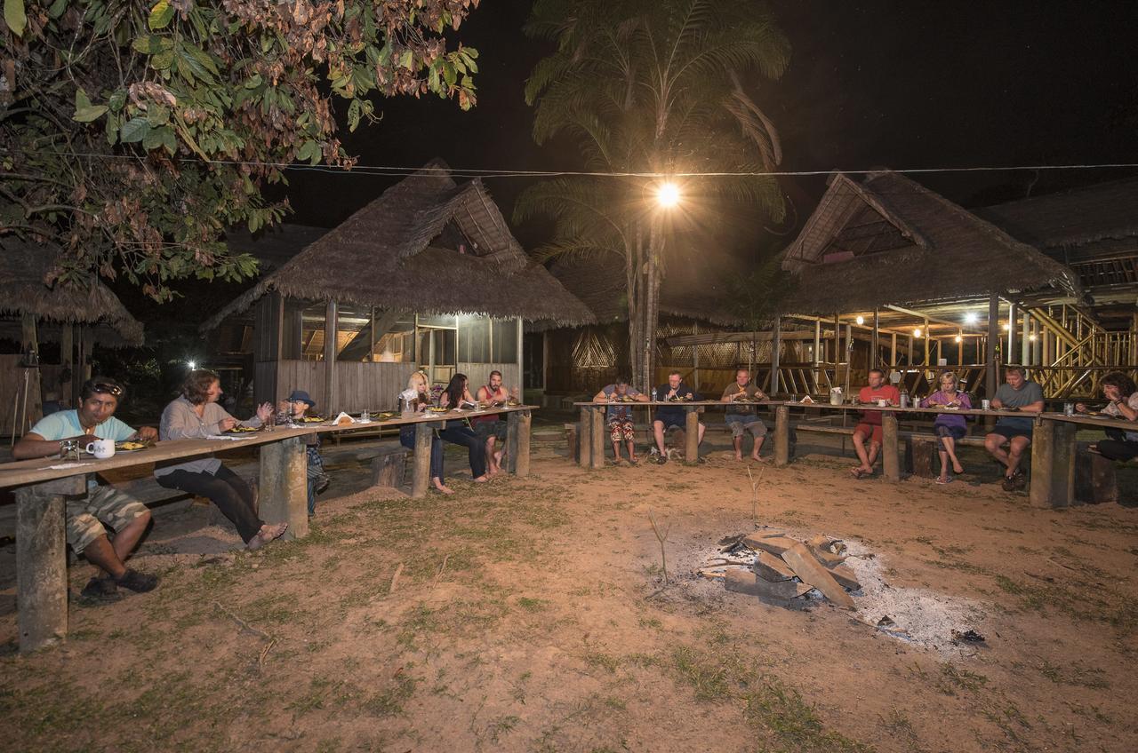 Tres Chimbadas Lake Lodge Tambopata Dış mekan fotoğraf